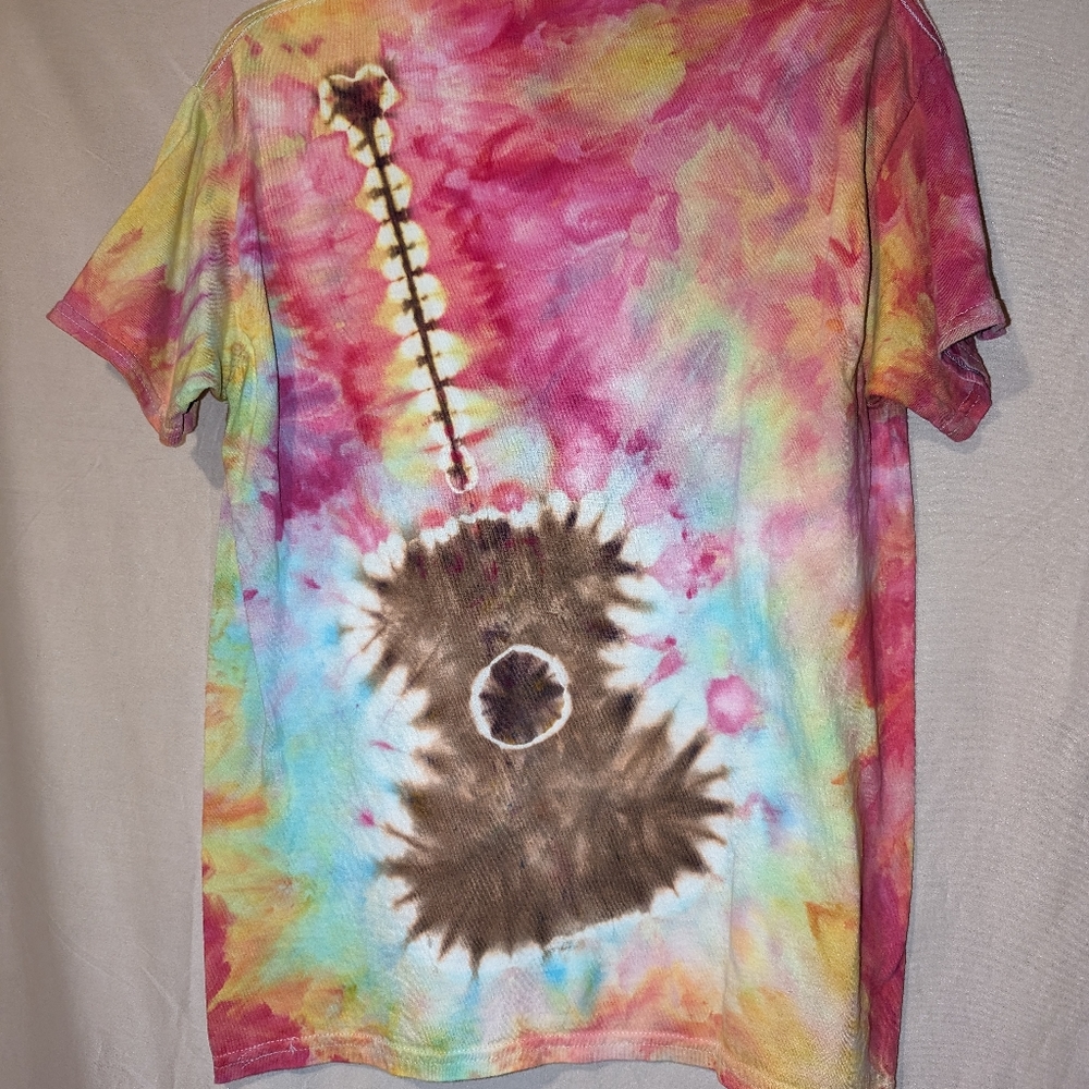 Ice dye Guitar t-shirt, Medium tie dye guitar festival t-shirt - Picture 3 of 5